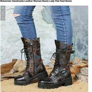 Socofy Retro Bohemian Embroidered Black Leather Doc Martens-Style Boots